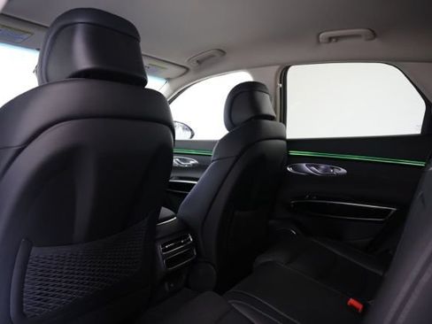 New 2026 Genesis GV70 2.5T AWD/4WD image 35