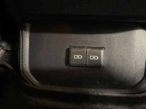 Used 2022 Toyota Highlander XSE image 24