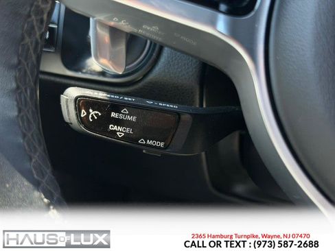 Used 2020 Porsche Cayenne AWD/4WD image 36