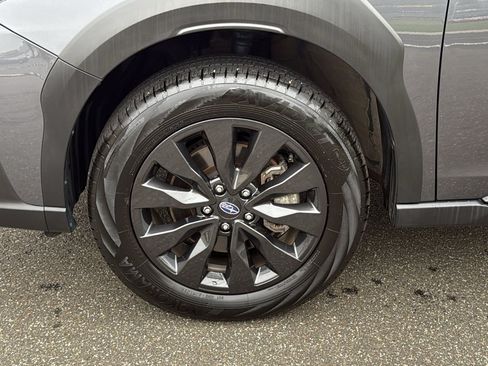 Used 2025 Subaru Outback Onyx Edition AWD/4WD image 8