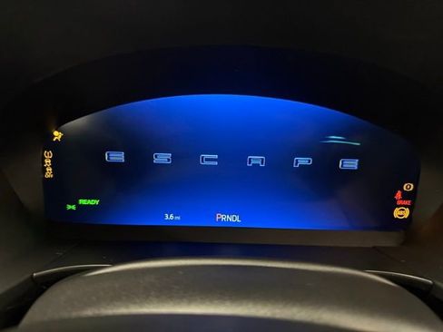 New 2026 Ford Escape Platinum w/ Class II Trailer Tow Package image 20