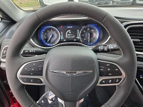 New 2026 Chrysler Pacifica Select FWD image 25