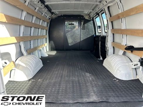 Certified 2024 Chevrolet Express 2500 Work Van w/ Driver Convenience Package image 21