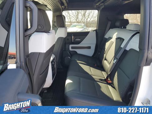 Used 2025 GMC Hummer EV 2X image 12