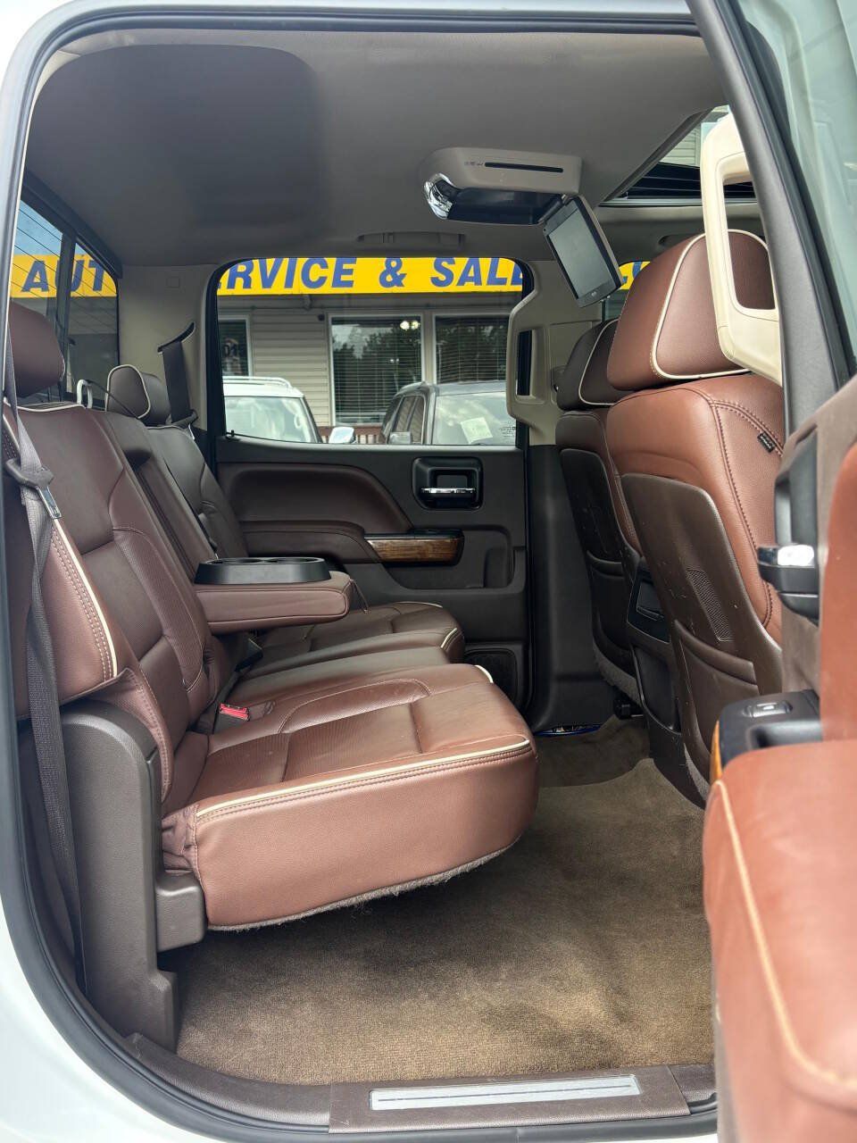 Used 2015 Chevrolet Silverado 3500 High Country w/ Duramax Plus Package AWD/4WD image 16