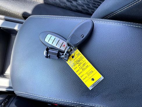Used 2017 Nissan Altima 2.5 S w/ Power Driver Seat Package FWD image 15