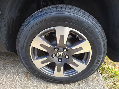 Used 2017 Honda Ridgeline RTL-T image 33