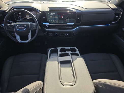 Used 2025 GMC Sierra 2500 SLE w/ SLE Convenience Package image 17