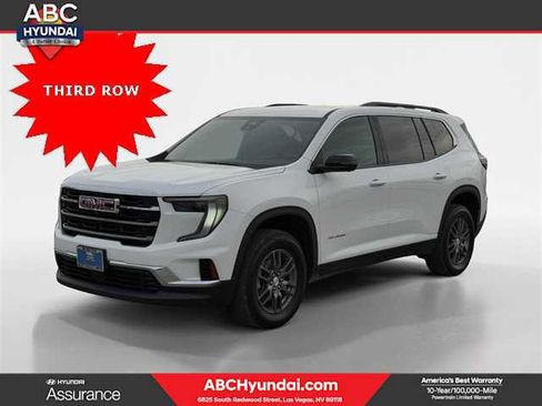 Used 2025 GMC Acadia Elevation image 1