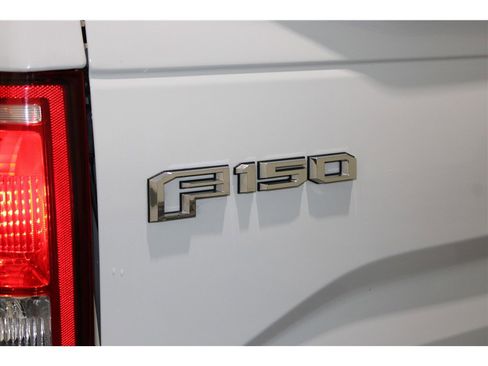 Used 2016 Ford F150 XLT w/ Trailer Tow Package image 16