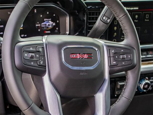 New 2026 GMC Sierra 1500 Elevation image 24