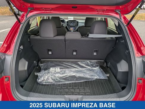 Certified 2025 Subaru Impreza 2.0i image 31