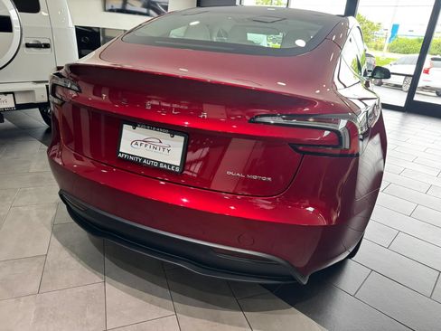 Used 2024 Tesla Model 3 Long Range AWD/4WD image 5