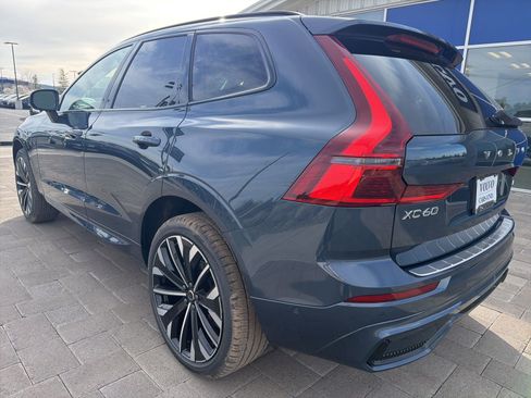 New 2026 Volvo XC60 B5 Ultra w/ Climate Package image 5