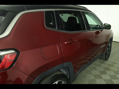 Used 2022 Jeep Compass Limited AWD/4WD image 18