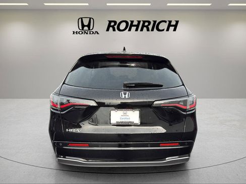Used 2023 Honda HR-V EX-L image 6