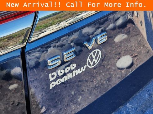 Used 2023 Volkswagen Atlas SE w/ Panoramic Sunroof Package AWD/4WD image 10