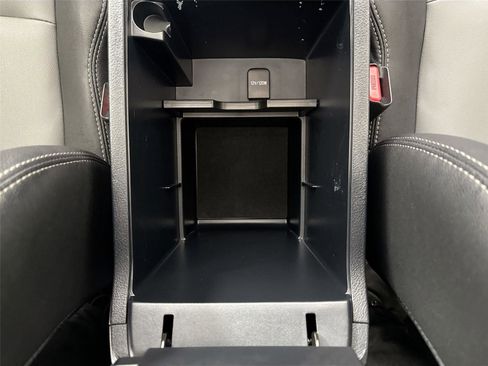 Certified 2022 Toyota 4Runner SR5 Premium image 33