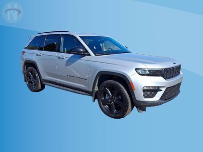 Used 2024 Jeep Grand Cherokee Limited w/ Luxury Tech Group II