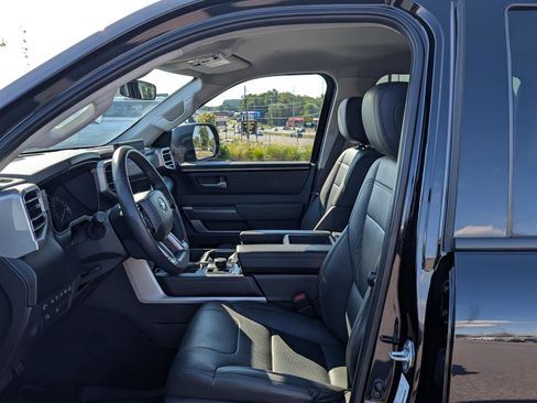 Used 2022 Toyota Tundra SR5 image 16