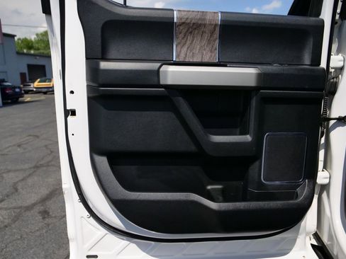 Used 2019 Ford F350 Lariat AWD/4WD image 30