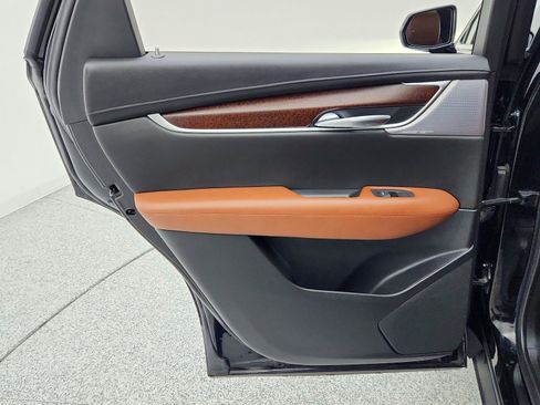 Used 2020 Cadillac XT5 Premium Luxury FWD image 27