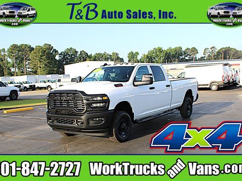 Used 2026 RAM 2500 Tradesman AWD/4WD image 1