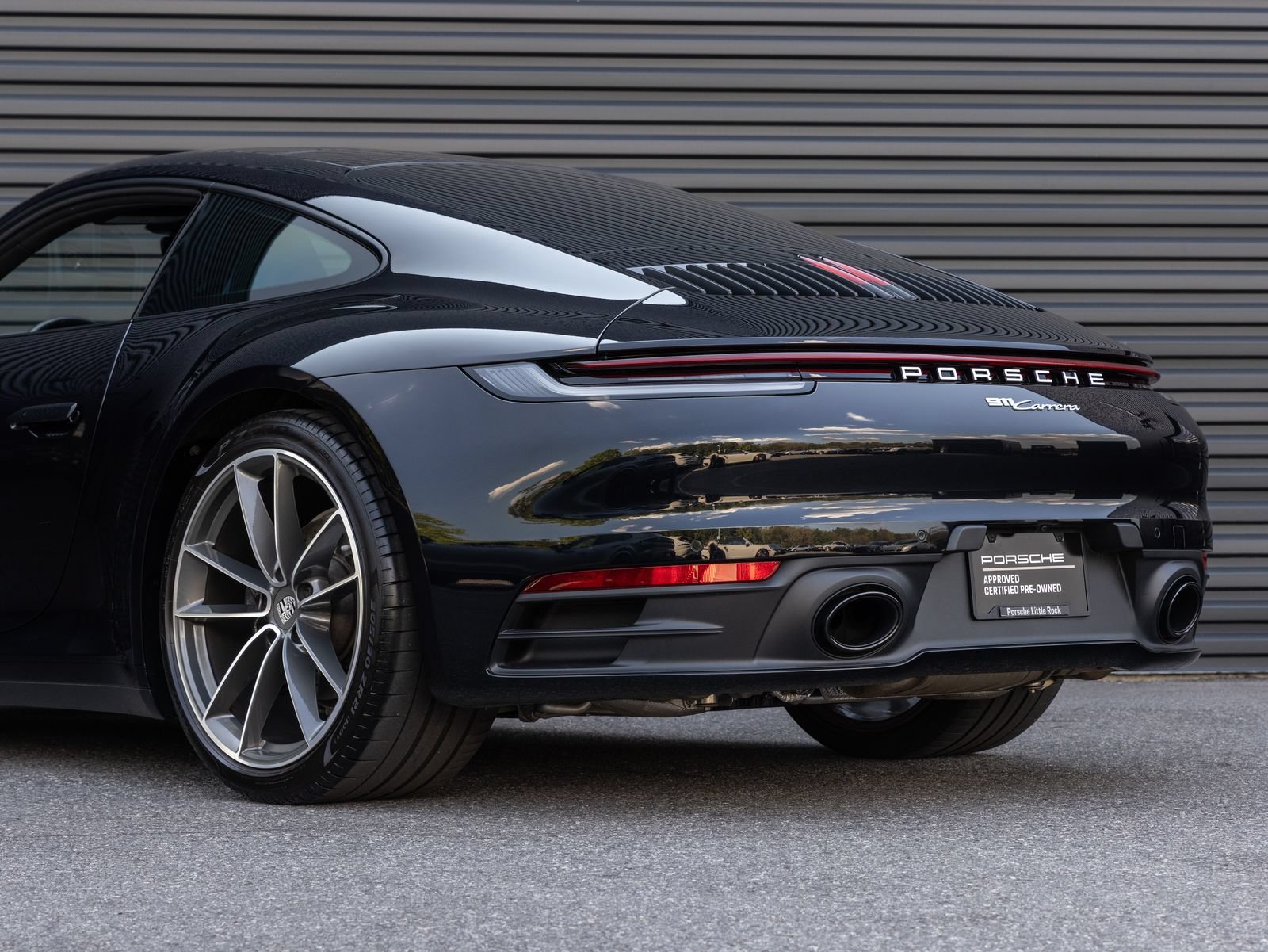 Certified 2024 Porsche 911 Carrera RWD image 11
