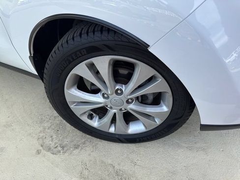 Used 2015 Kia Soul + FWD image 31