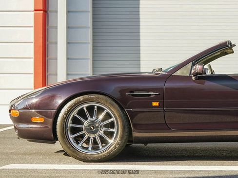 Used 1998 Aston Martin DB7 Volante image 4