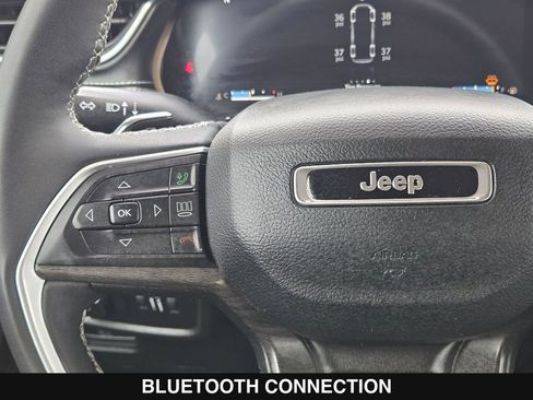 Used 2023 Jeep Grand Cherokee L Limited image 25