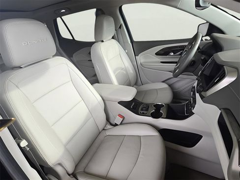 Used 2019 GMC Terrain Denali w/ LPO, 'HIT The Road' Package image 5