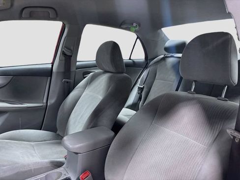 Used 2010 Toyota Corolla LE w/ All Weather Guard Pkg FWD image 10