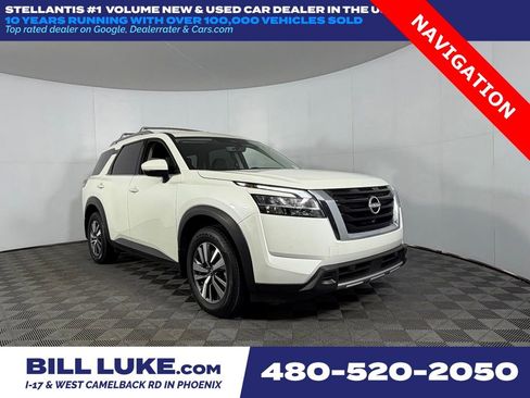 Used 2024 Nissan Pathfinder SL image 1