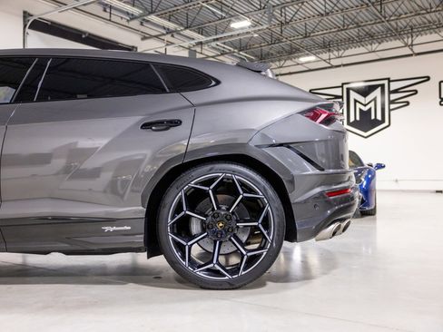 Used 2023 Lamborghini Urus Performante image 17