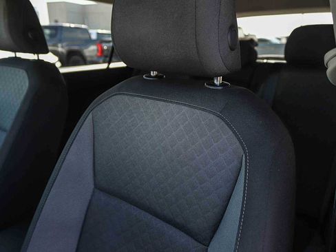 Used 2020 Volkswagen Tiguan S FWD image 33