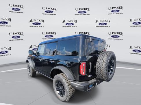 New 2026 Ford Bronco Badlands AWD/4WD image 3