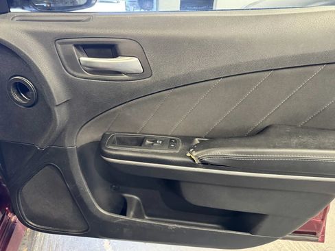 Used 2019 Dodge Charger GT RWD image 7