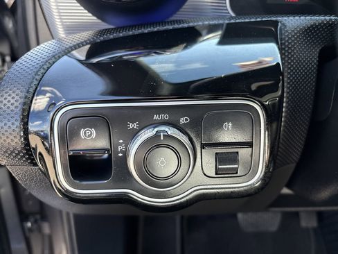 Used 2020 Mercedes-Benz A 220 w/ Premium Package image 13