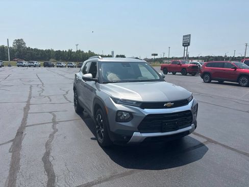 Used 2023 Chevrolet TrailBlazer LT FWD image 6