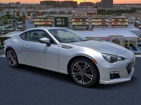 Used 2016 Subaru BRZ Limited w/ Popular Package #6A RWD image 1