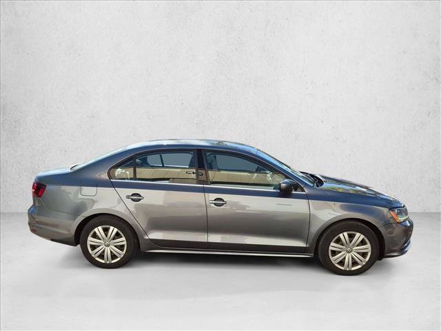 Used 2017 Volkswagen Jetta S FWD image 4