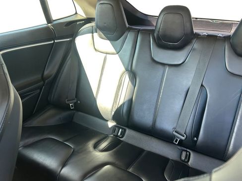 Used 2014 Tesla Model S image 14