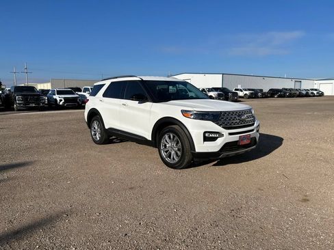 Used 2024 Ford Explorer Limited w/ Limited Technology Package AWD/4WD image 8