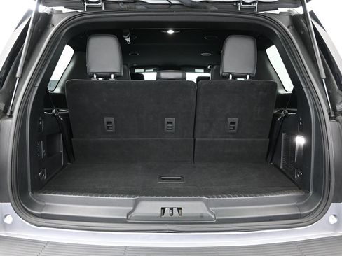 Used 2021 Ford Expedition XLT RWD image 7