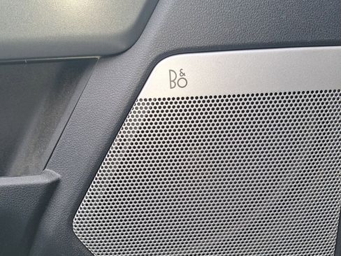 Used 2023 Ford F250 Lariat w/ Lariat Ultimate Package image 10