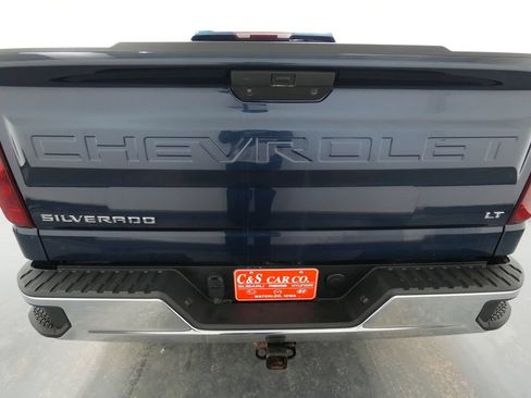 Used 2021 Chevrolet Silverado 1500 LT AWD/4WD image 8