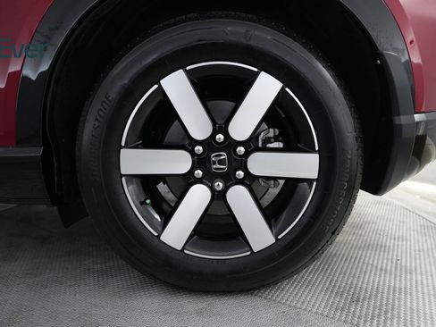 Used 2025 Honda Prologue Touring image 9