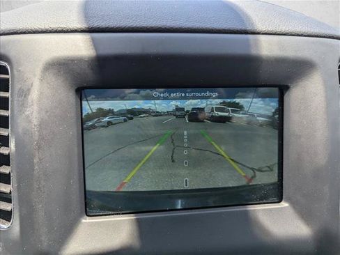 Used 2020 Jeep Compass Latitude w/ Popular Equipment Group AWD/4WD image 18
