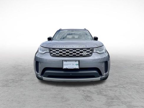 Used 2025 Land Rover Discovery S AWD/4WD image 2